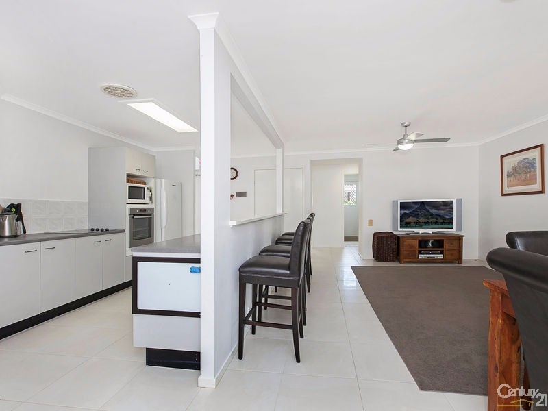 6 Monash Place, Ferny Grove QLD 4055