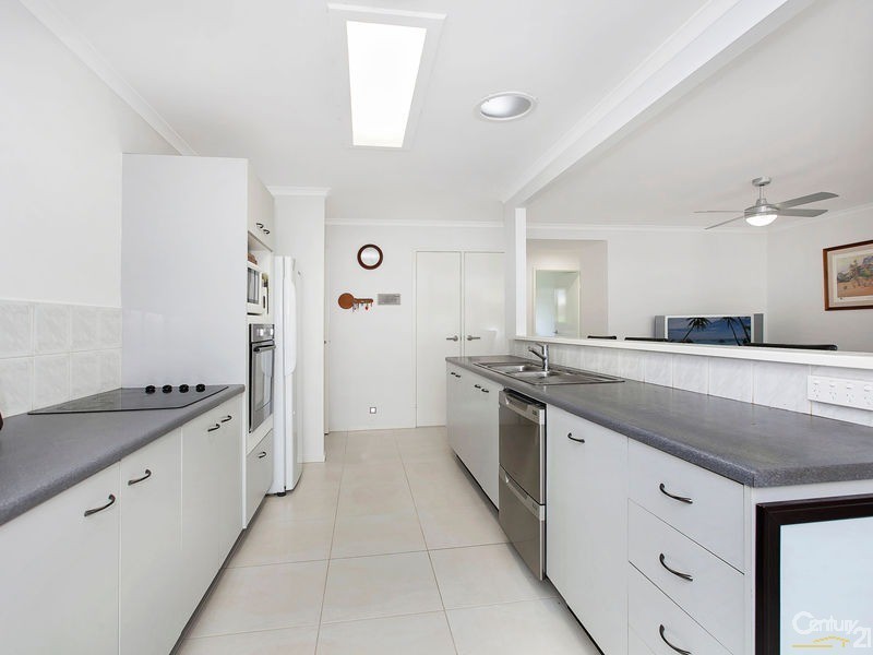 6 Monash Place, Ferny Grove QLD 4055