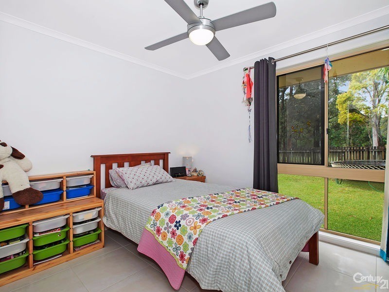 6 Monash Place, Ferny Grove QLD 4055