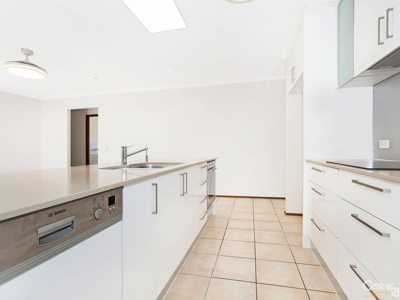 109 View Crescent, Arana Hills QLD 4054