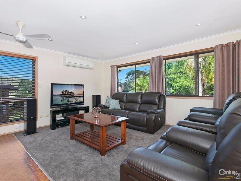 4 Leckmy Street, Ferny Grove QLD 4055