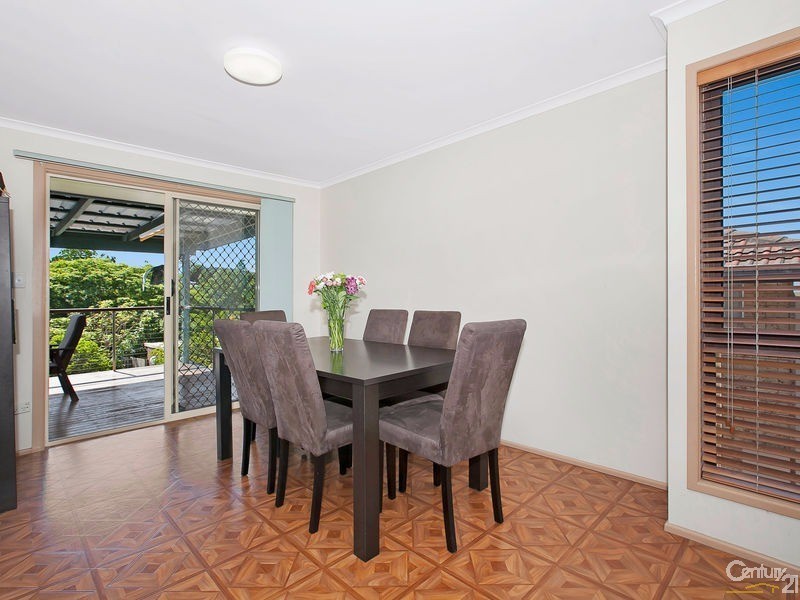 4 Leckmy Street, Ferny Grove QLD 4055