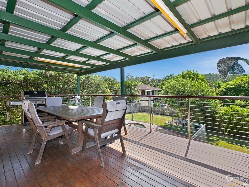 4 Leckmy Street, Ferny Grove QLD 4055