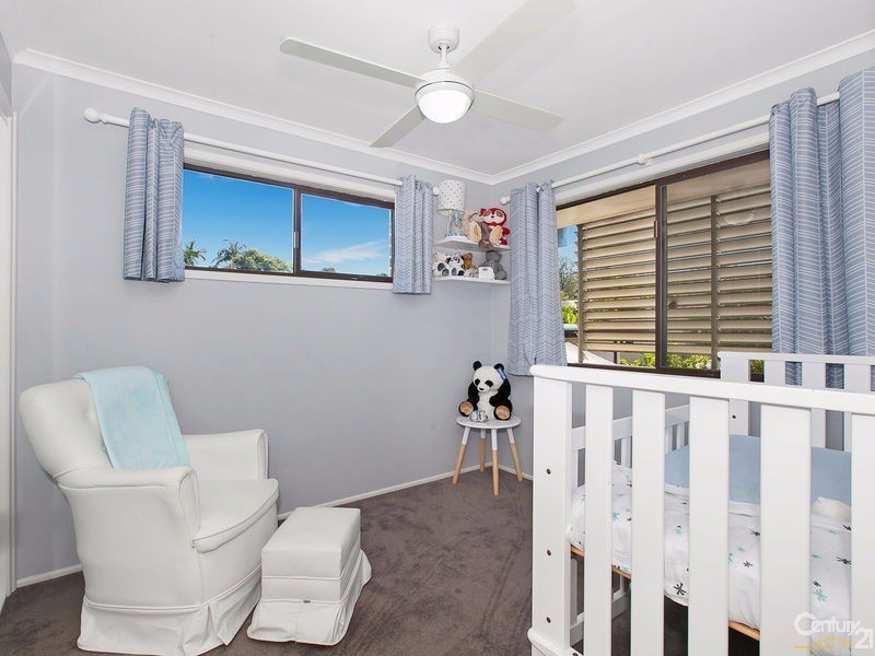 4 Leckmy Street, Ferny Grove QLD 4055