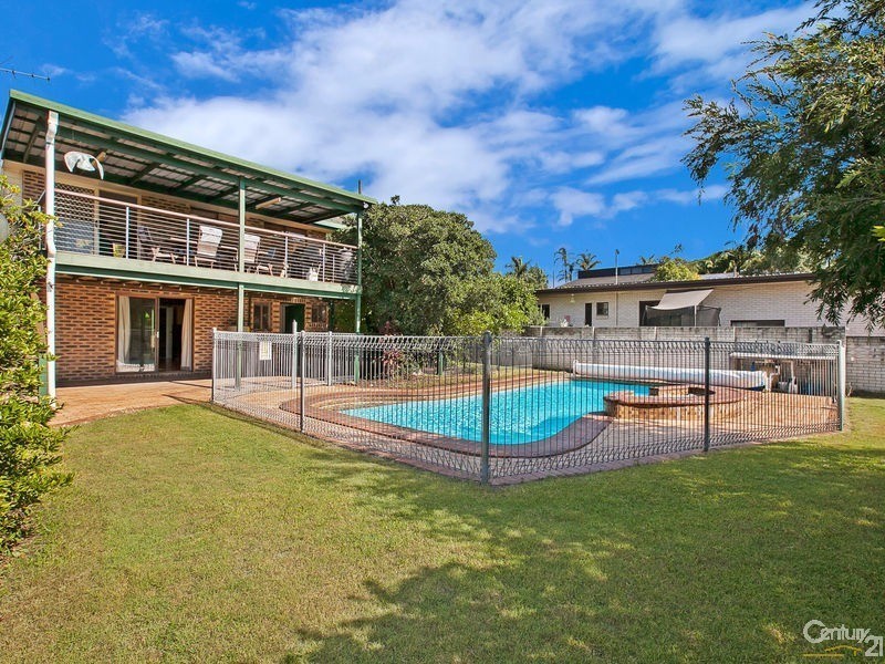 4 Leckmy Street, Ferny Grove QLD 4055