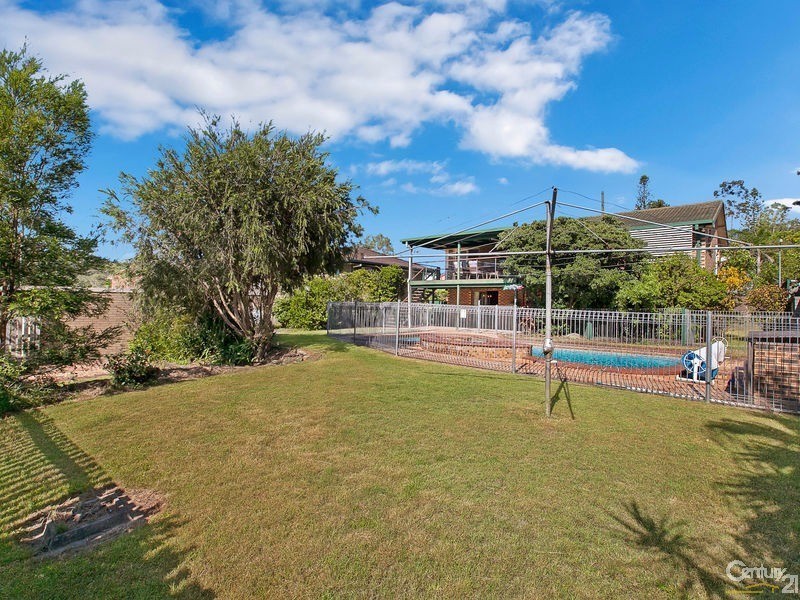 4 Leckmy Street, Ferny Grove QLD 4055