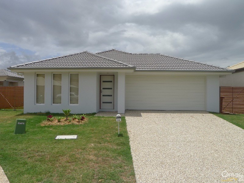 50 Lyrebird Crescent, Upper Kedron QLD 4055