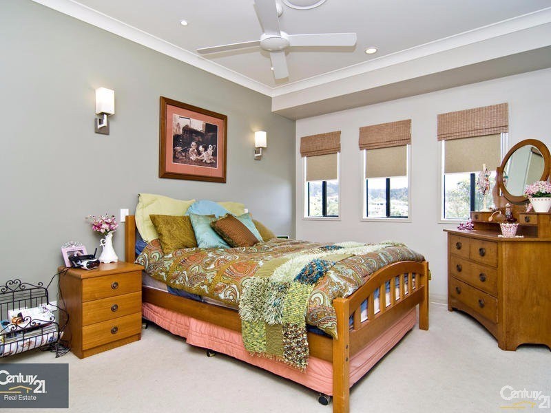 13 Pickering Place, Upper Kedron QLD 4055