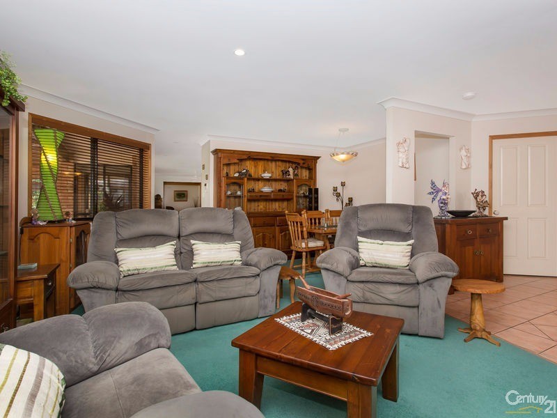 233 Lanita Road, Ferny Grove QLD 4055