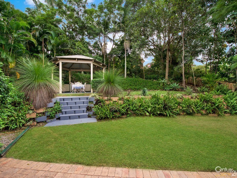 11 Cannow Street, Ferny Grove QLD 4055