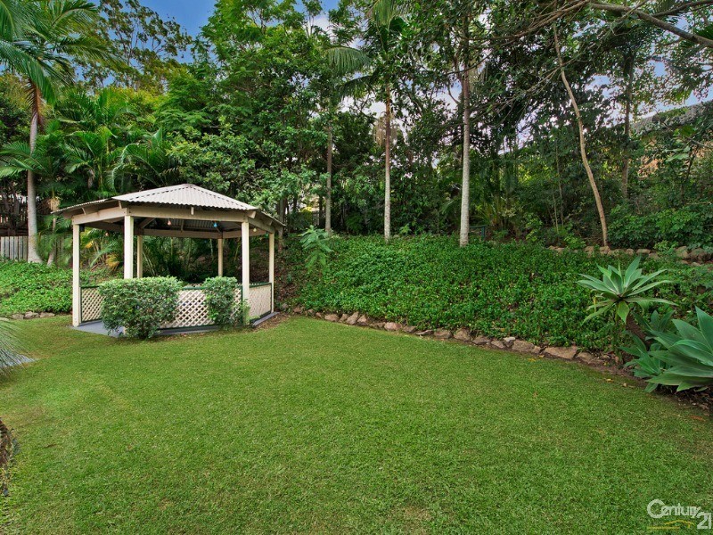 11 Cannow Street, Ferny Grove QLD 4055