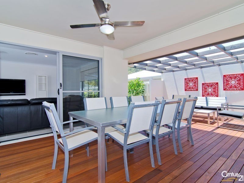 7 Oaklands Place, Upper Kedron QLD 4055