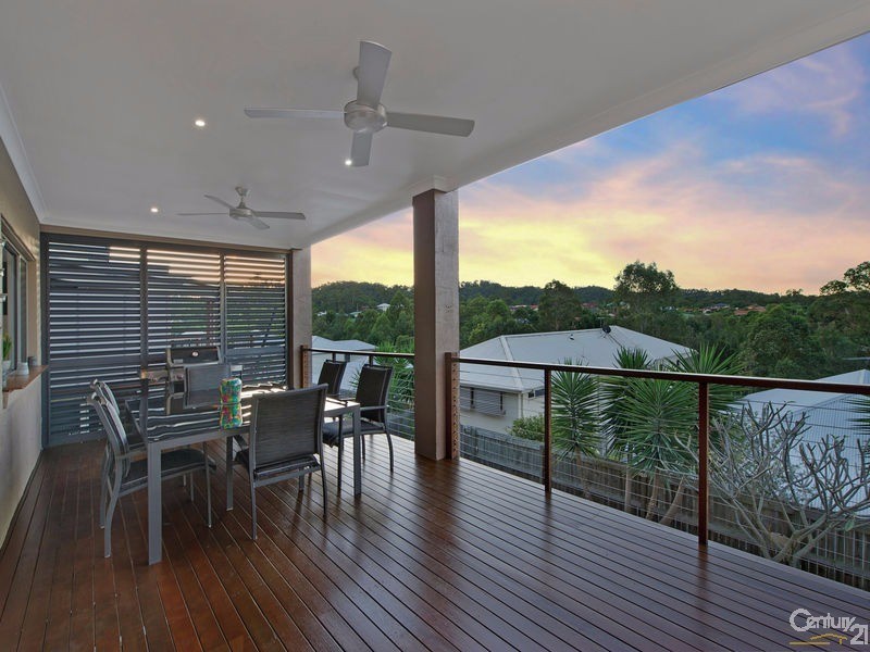 15 Pickering Place, Upper Kedron QLD 4055