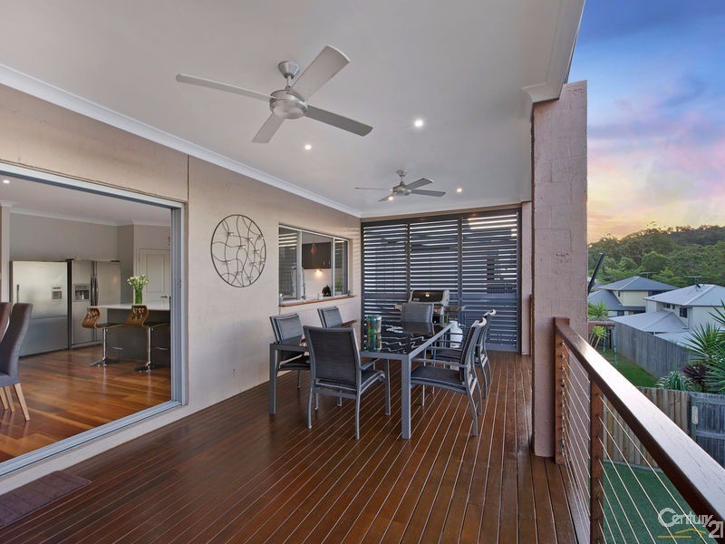 15 Pickering Place, Upper Kedron QLD 4055