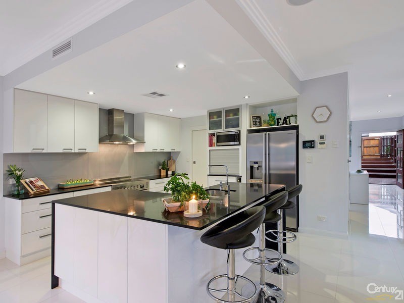 14 Goshawk Street, Upper Kedron QLD 4055