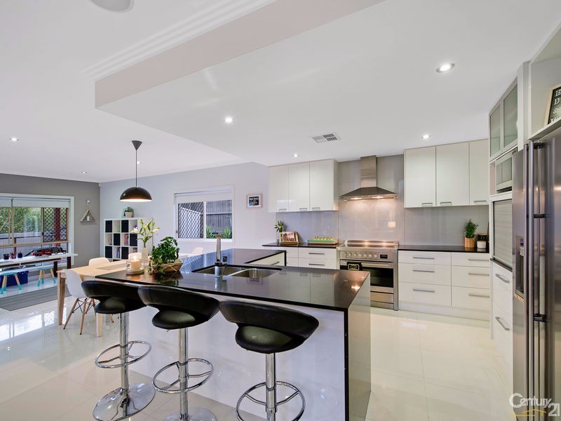 14 Goshawk Street, Upper Kedron QLD 4055