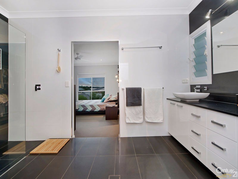 14 Goshawk Street, Upper Kedron QLD 4055