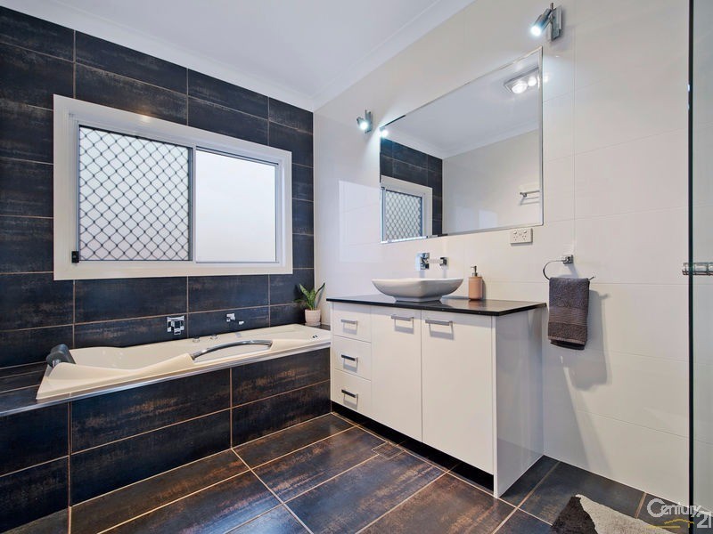 14 Goshawk Street, Upper Kedron QLD 4055