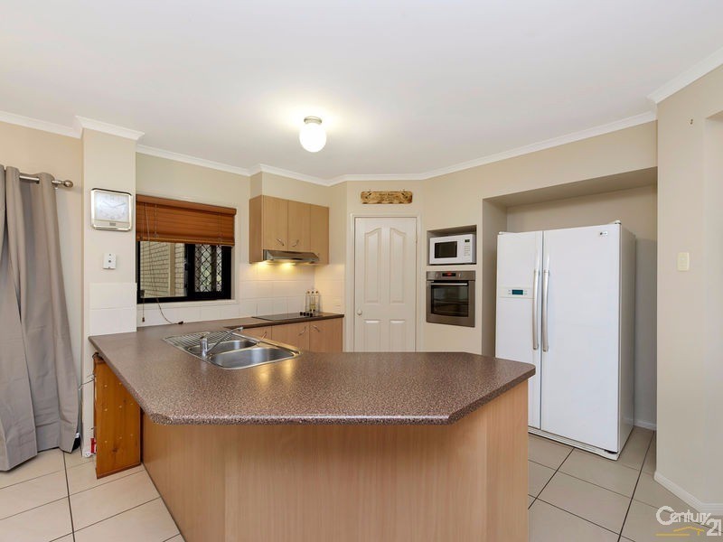 32 Carolyn Place, Ferny Grove QLD 4055