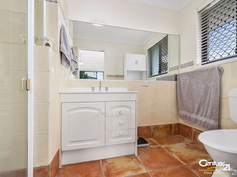 85 Charolais Crescent, Upper Kedron QLD 4055