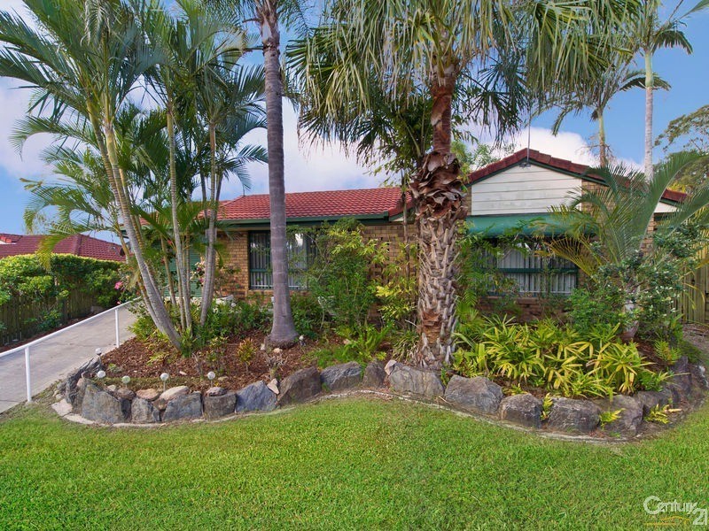 8 Emuglen Place, Ferny Grove QLD 4055