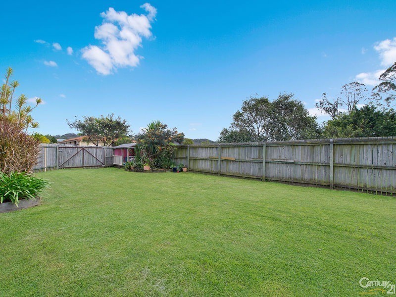 100 Kirralee Crescent, Upper Kedron QLD 4055