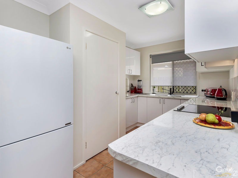80 Kirralee Crescent, Upper Kedron QLD 4055