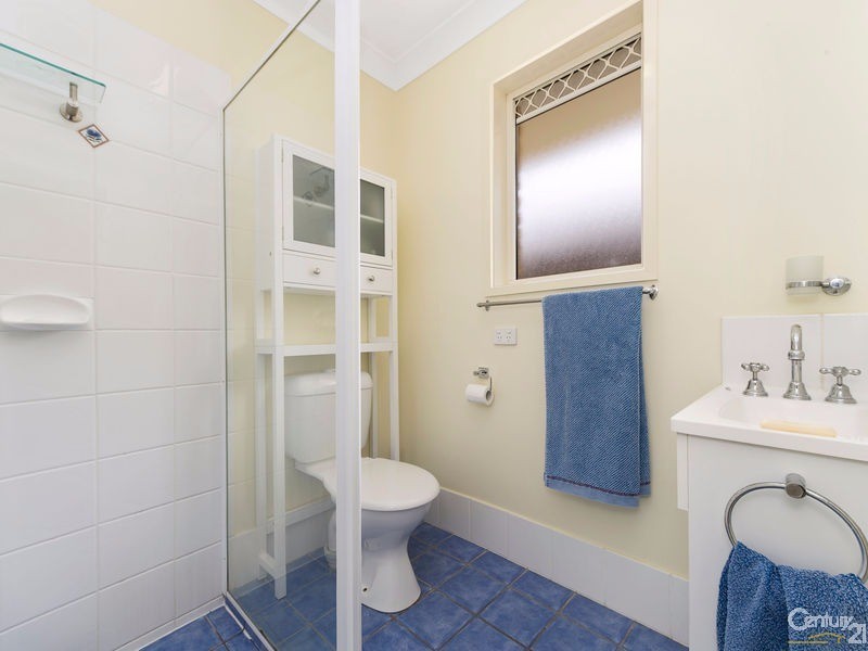 80 Kirralee Crescent, Upper Kedron QLD 4055