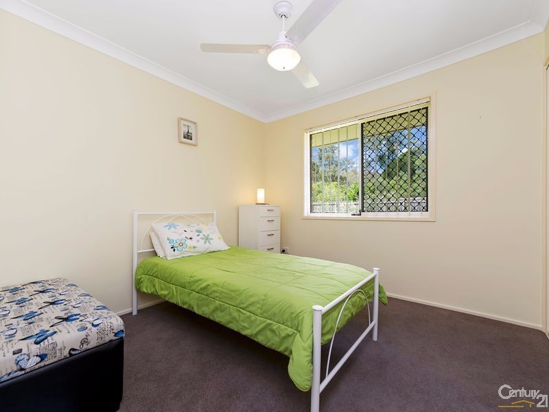 80 Kirralee Crescent, Upper Kedron QLD 4055