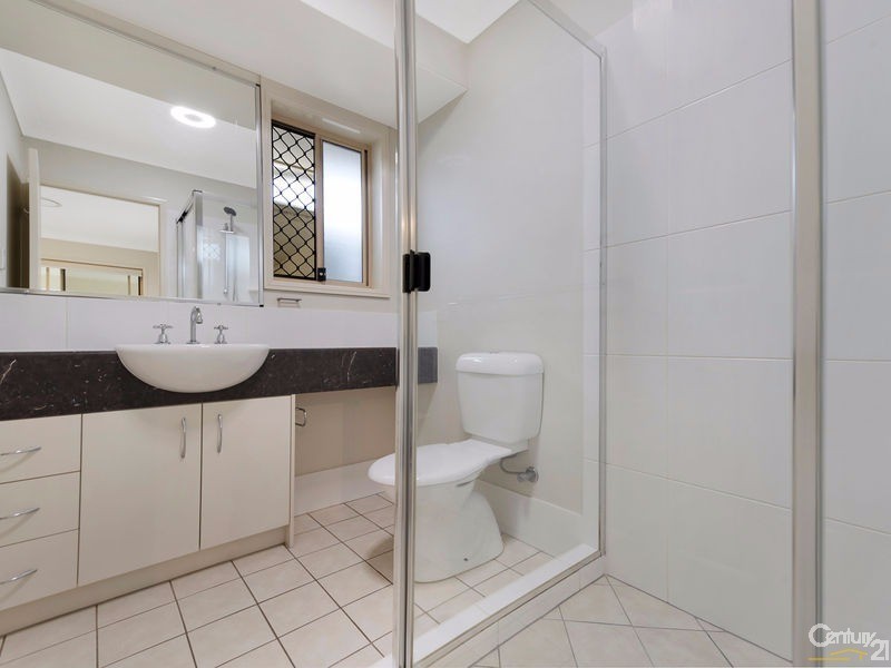 3 Parkwater Close, Upper Kedron QLD 4055