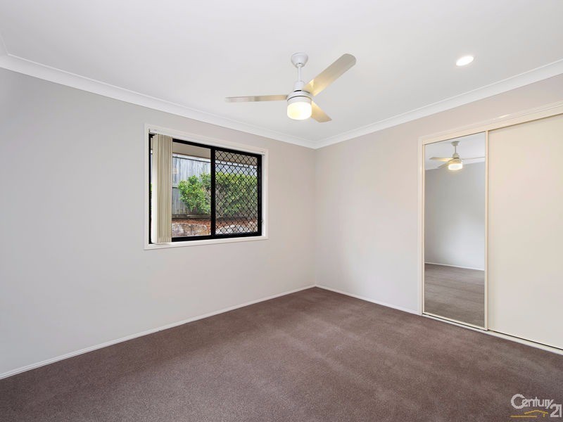 186 Kirralee Crescent, Upper Kedron QLD 4055