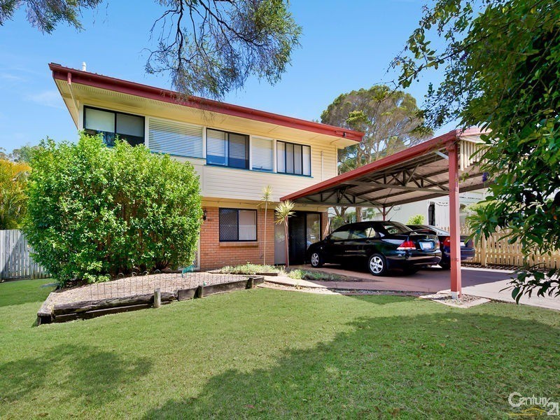 18 Alkoomi Avenue, Ferny Hills QLD 4055