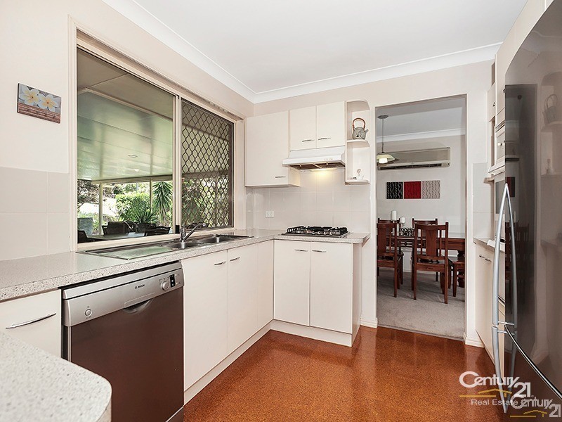 1 Selkirk Crescent, Ferny Grove QLD 4055