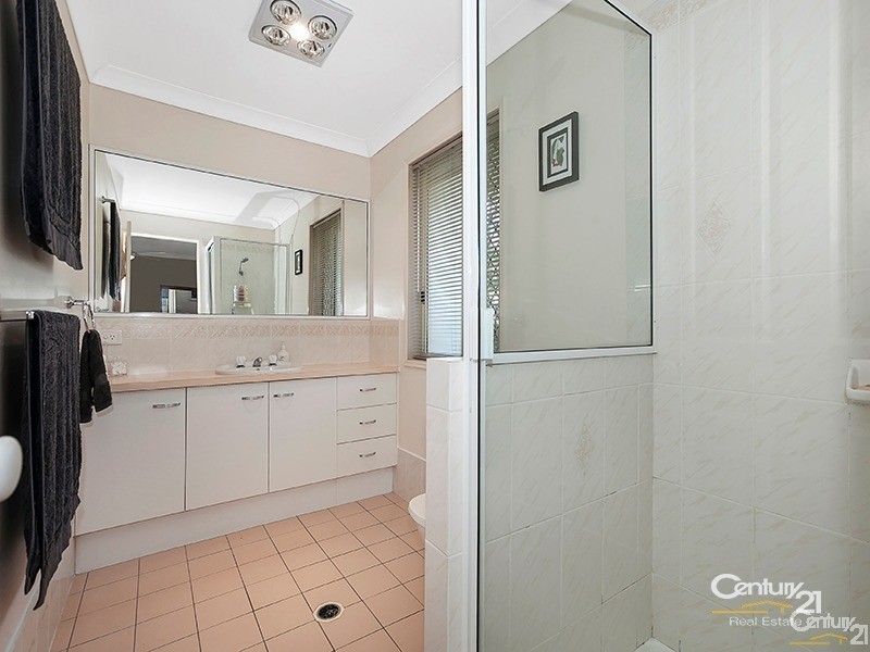 1 Selkirk Crescent, Ferny Grove QLD 4055