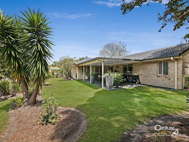 1 Selkirk Crescent, Ferny Grove QLD 4055