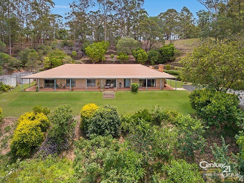 25 Trossachs Place, Upper Kedron QLD 4055