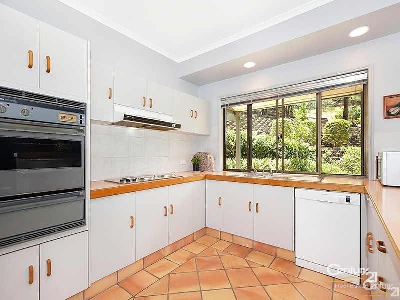 25 Trossachs Place, Upper Kedron QLD 4055