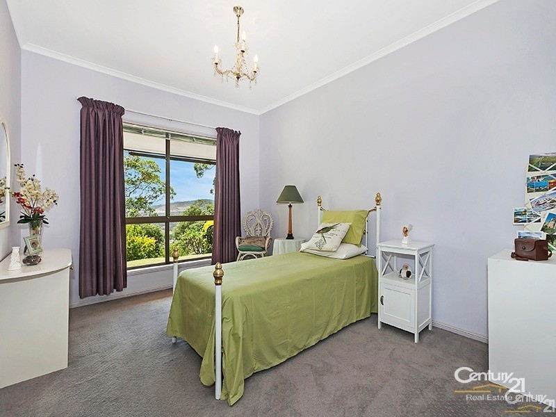 25 Trossachs Place, Upper Kedron QLD 4055