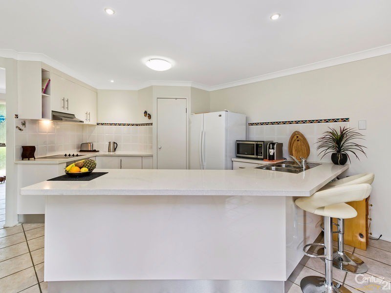 59 McGregor Way, Ferny Grove QLD 4055