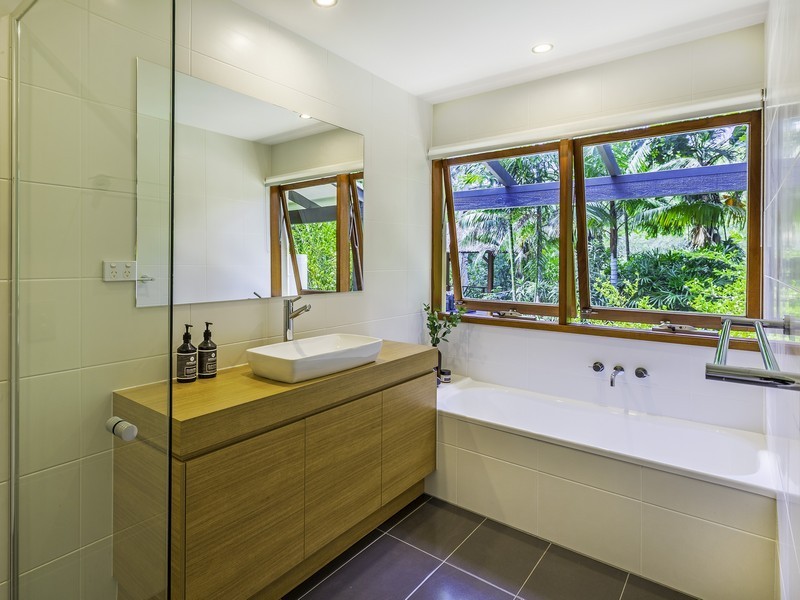 91 Lanita Road, Ferny Grove QLD 4055