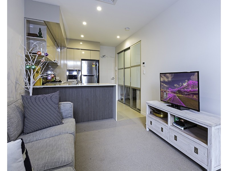 2614/35 Burdett Street, Albion QLD 4010