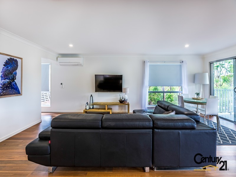 18 Outlook Terrace, Ferny Grove QLD 4055