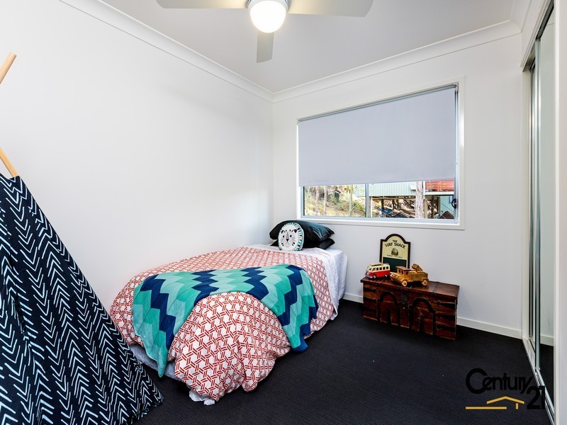 18 Outlook Terrace, Ferny Grove QLD 4055