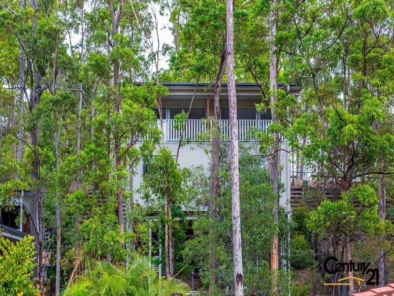 18 Outlook Terrace, Ferny Grove QLD 4055