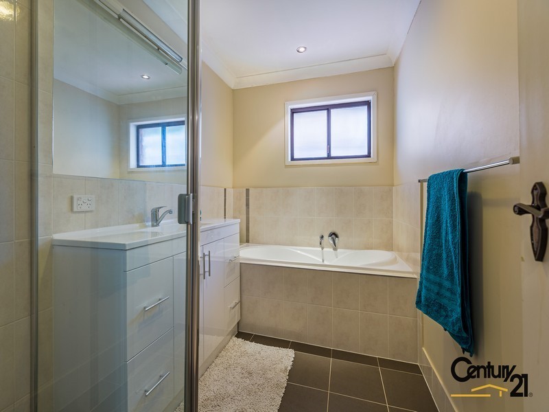 5 Mullacor Street, Ferny Grove QLD 4055