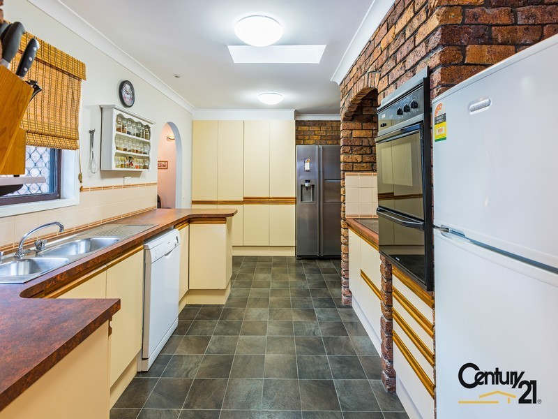 5 Mullacor Street, Ferny Grove QLD 4055