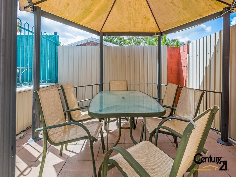 5 Mullacor Street, Ferny Grove QLD 4055