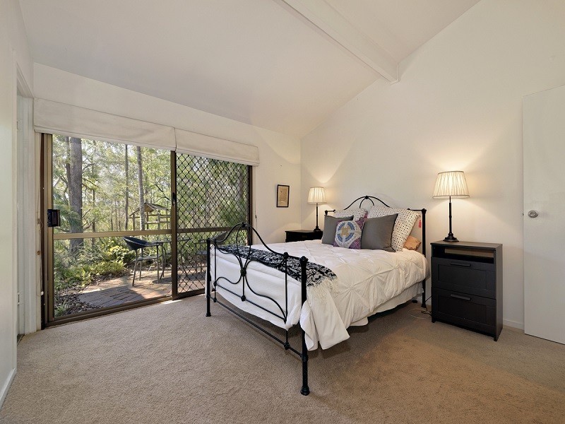 137 Upper Kedron Road, Ferny Grove QLD 4055