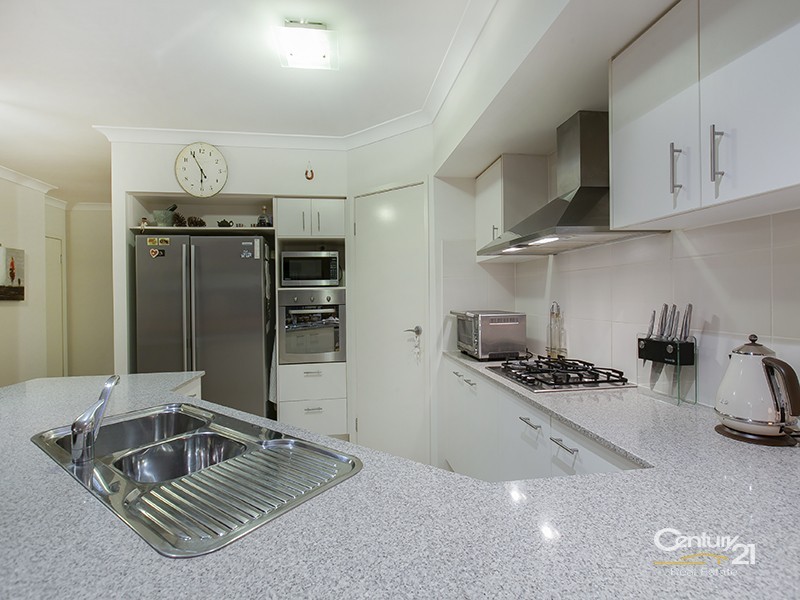 20 Arris Close, Upper Kedron QLD 4055