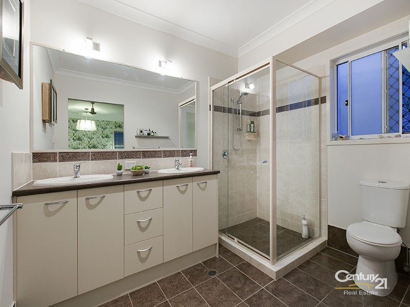 20 Arris Close, Upper Kedron QLD 4055